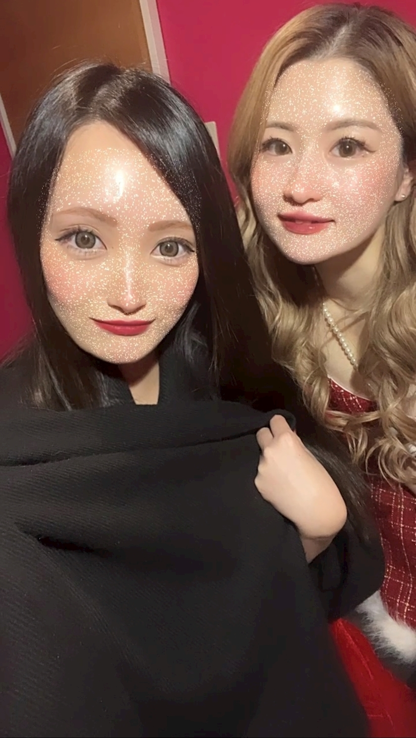 あや