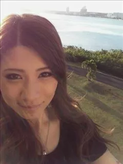 愛羽 仁美