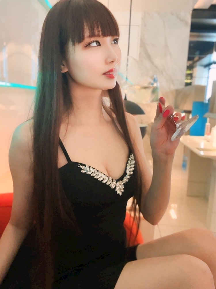 天羽 もか