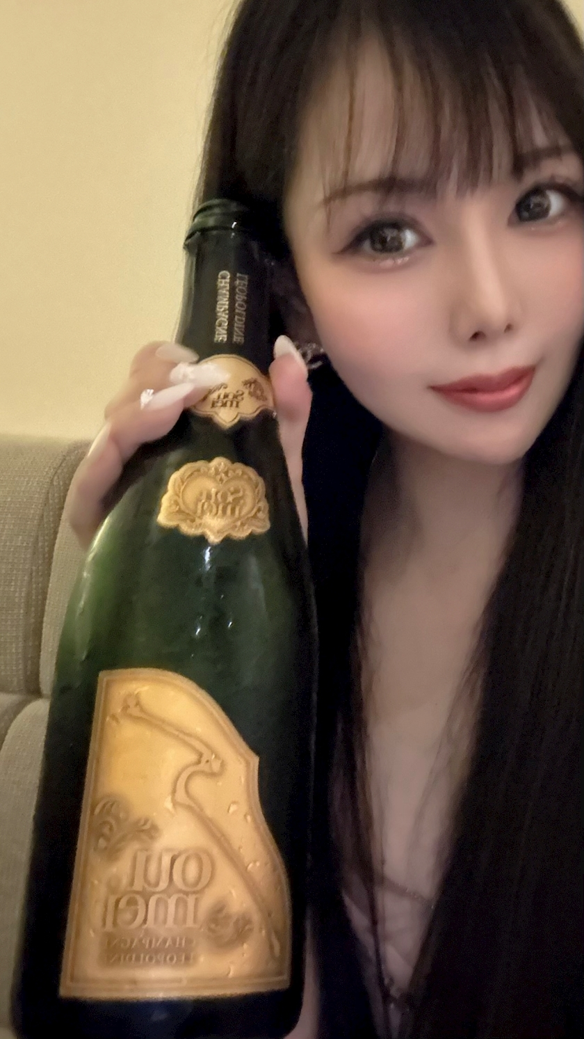 椎名 あかね
