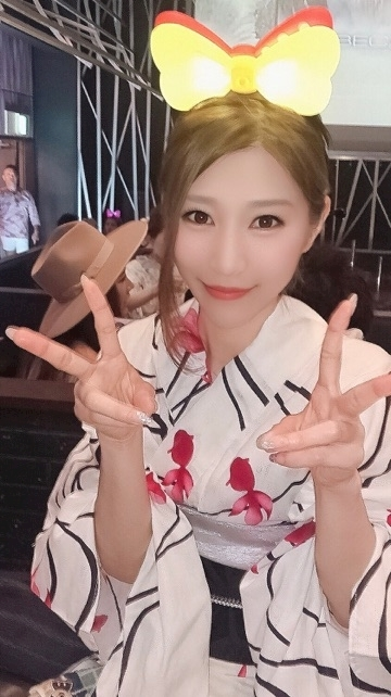 愛羽 仁美