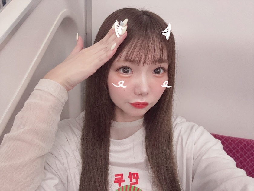 あみな