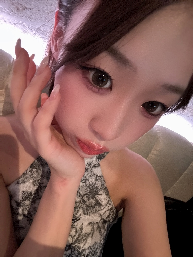 一 依千