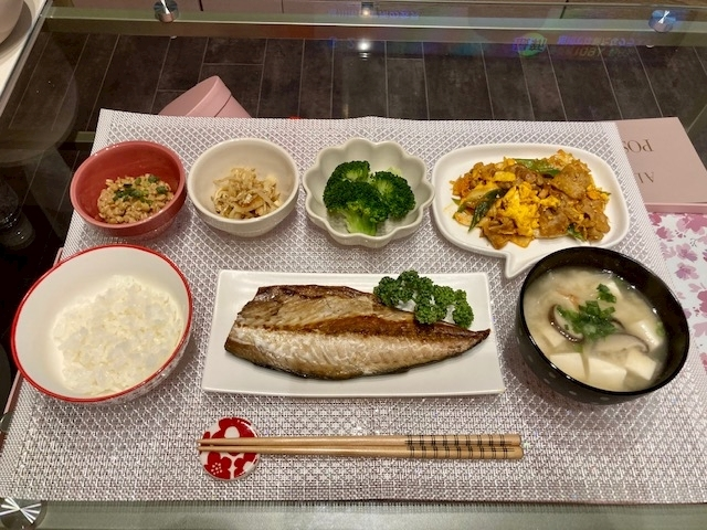 夏樹 あや