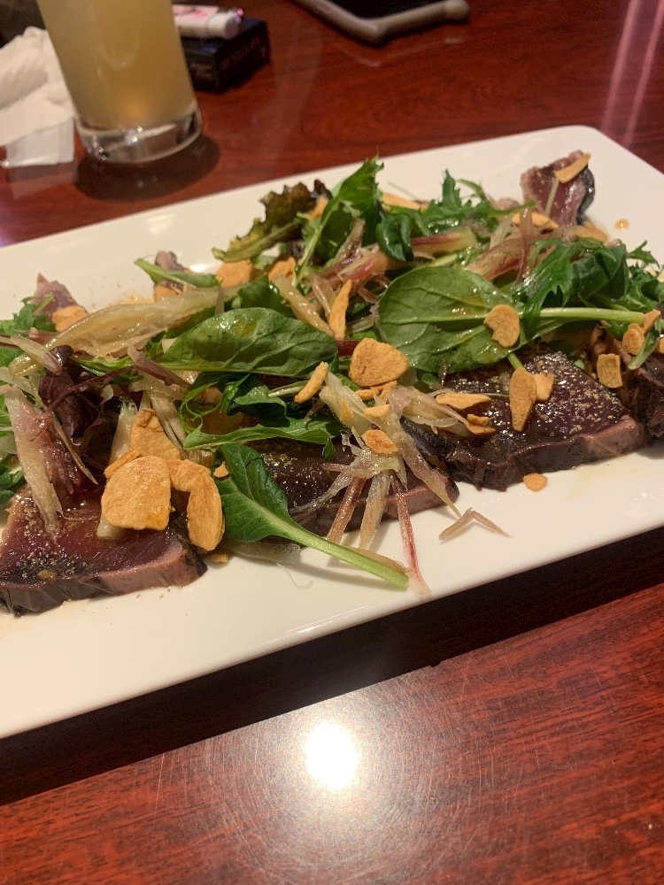 三鷹 真綺