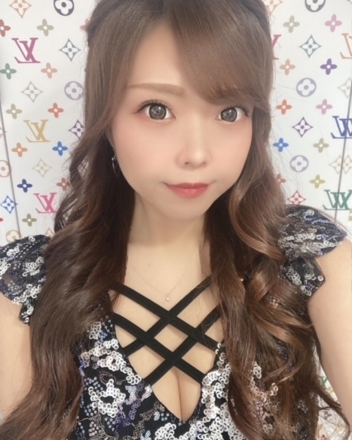 夏樹 あや