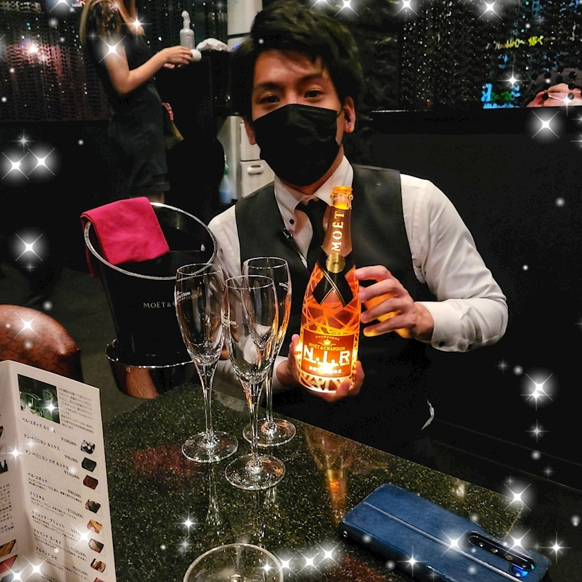 ミカ