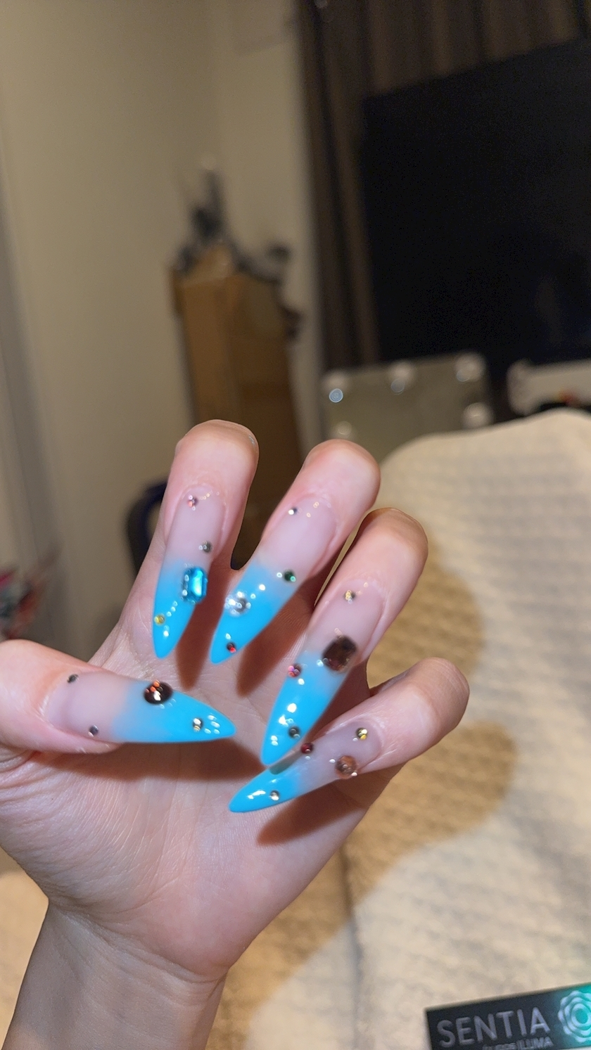 ナナ