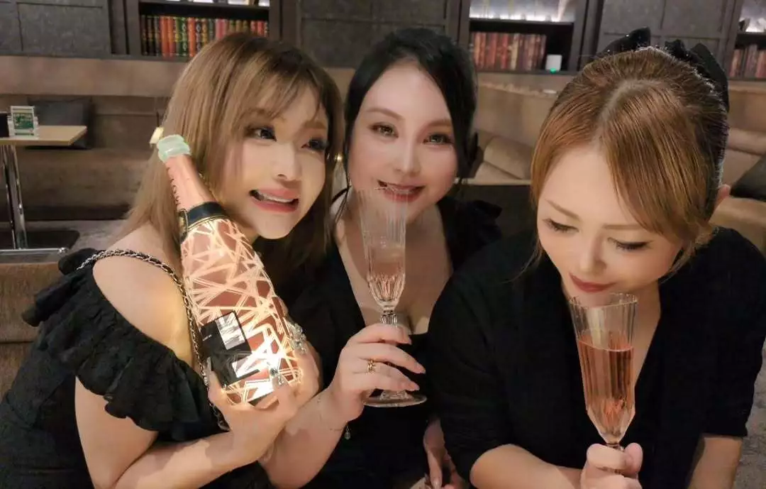 桃園 かんな