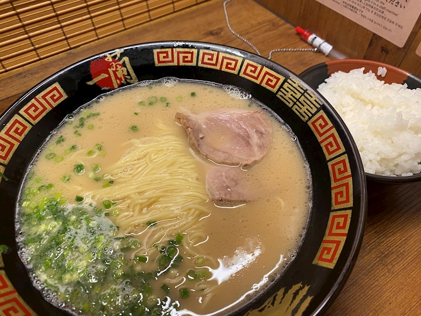 華宮 りりあ