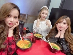 みさ