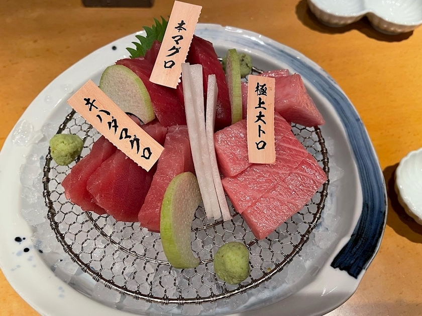 朝倉 しおり