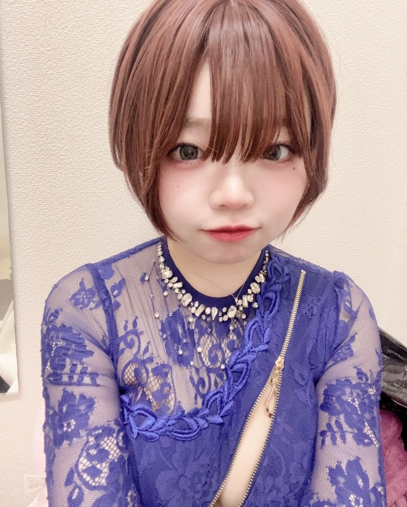 美吉 アユム