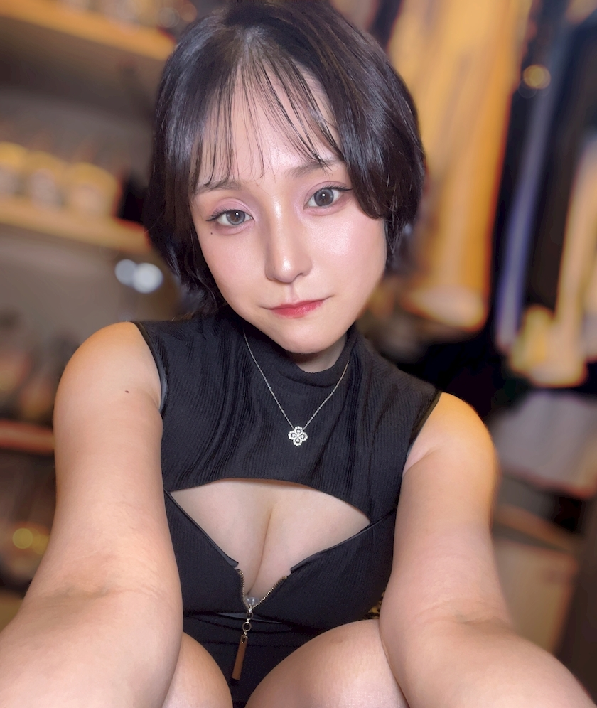 黒川 すみれ