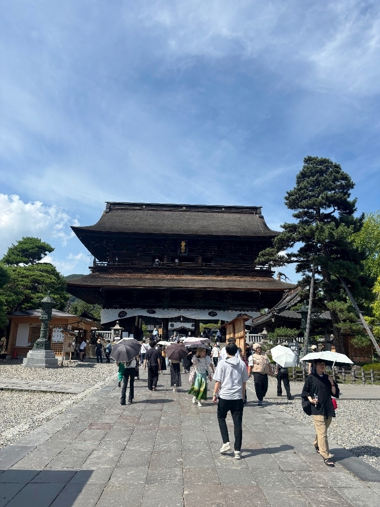 えり