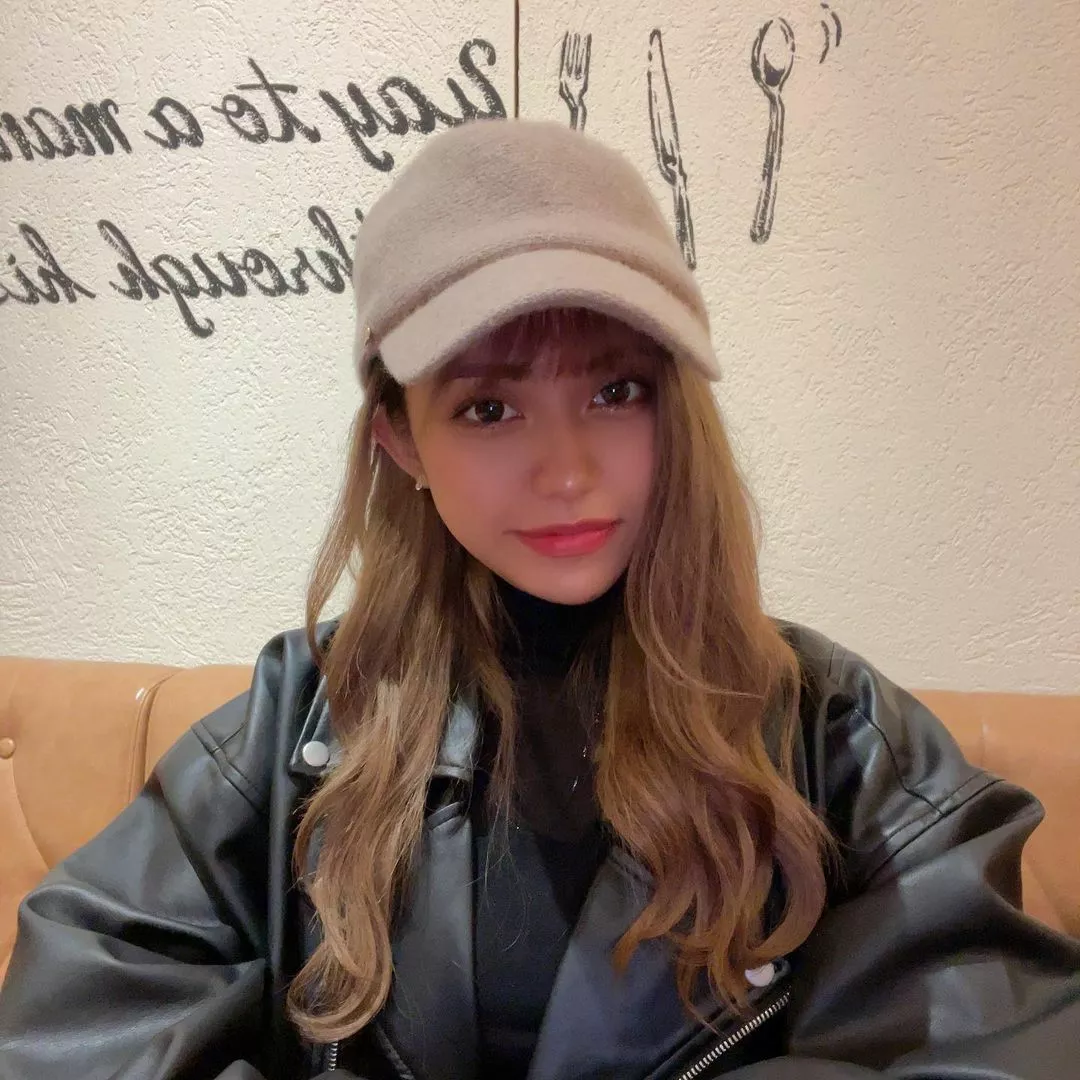 ニナ