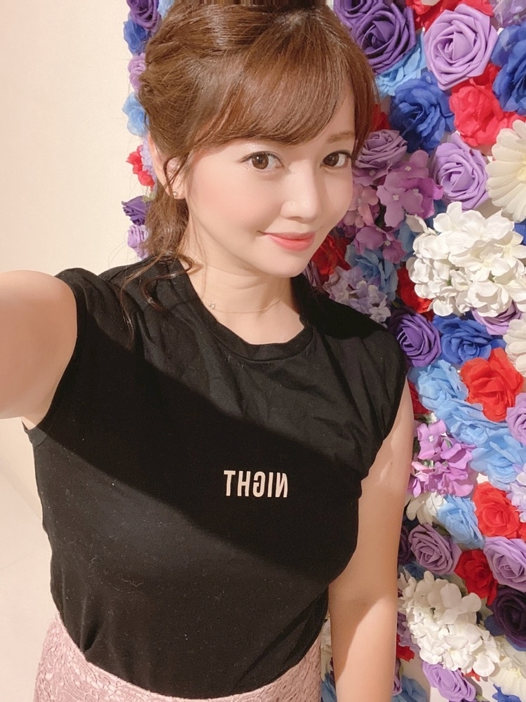 妃 えりな