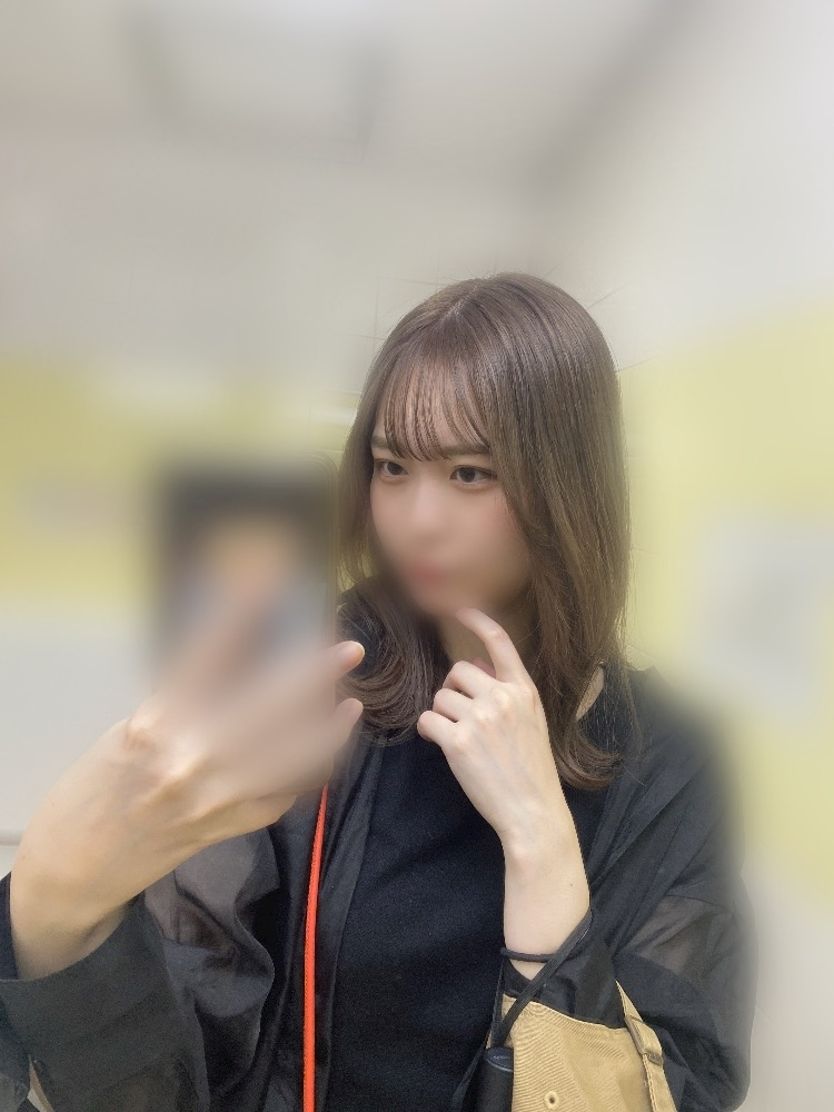 にこ