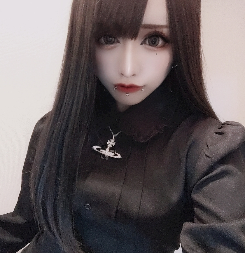 もぐこ
