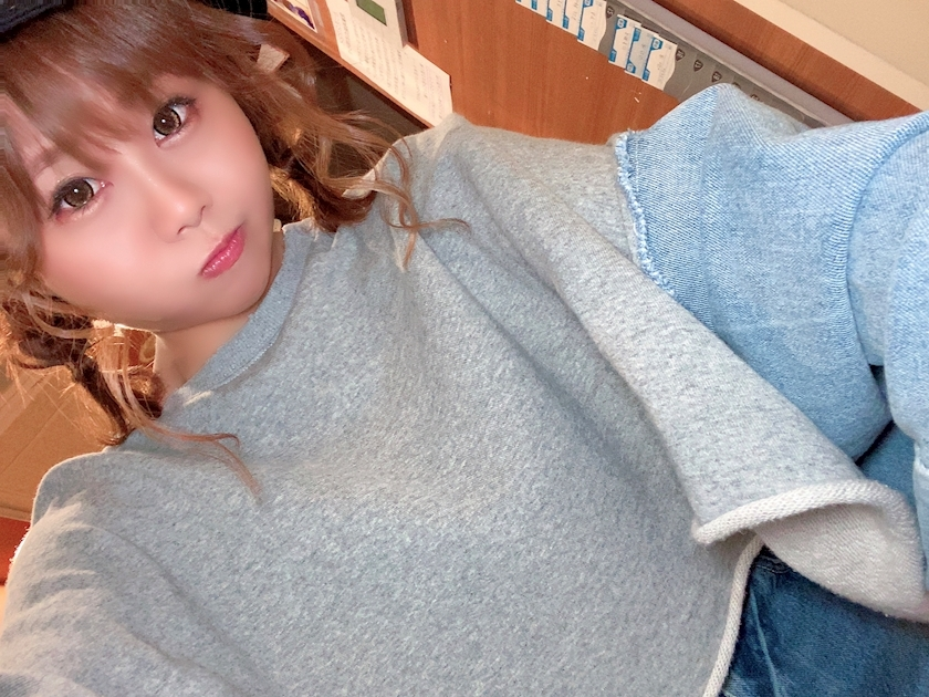 一条 彩由