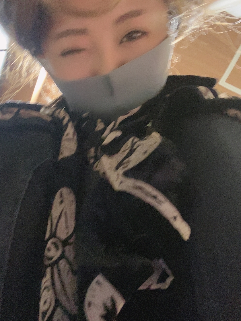 一条 彩由