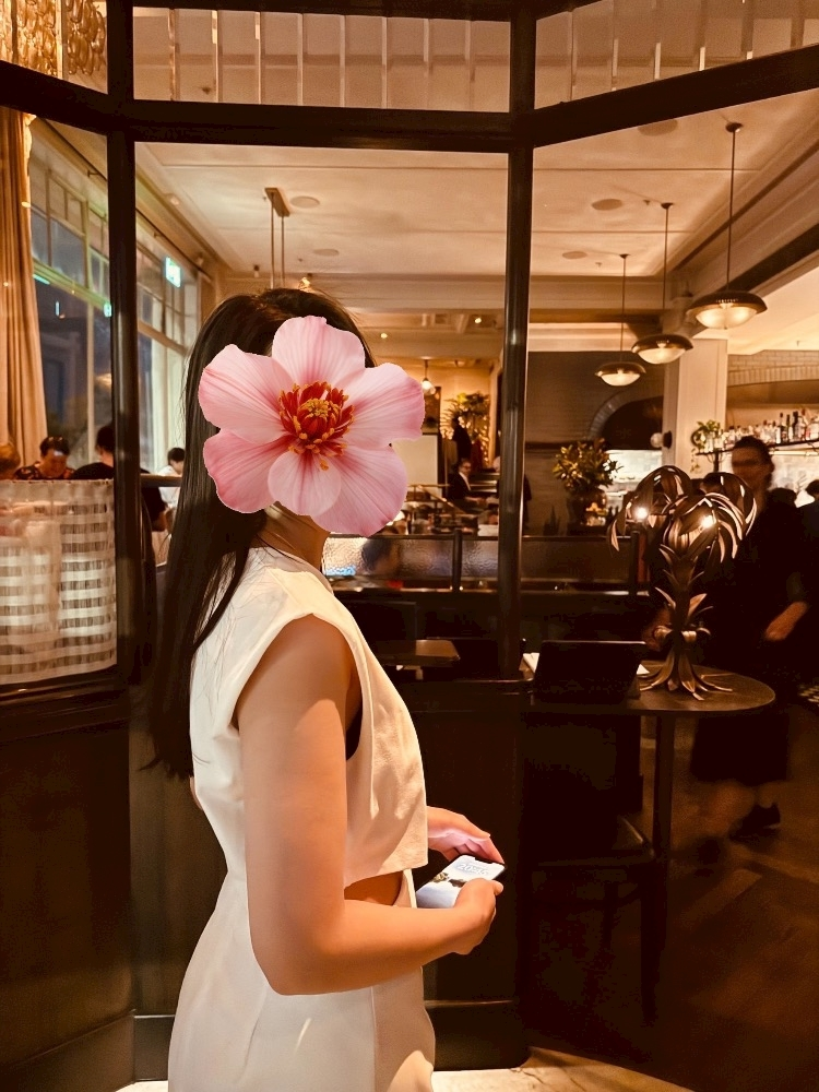 泉 りさ