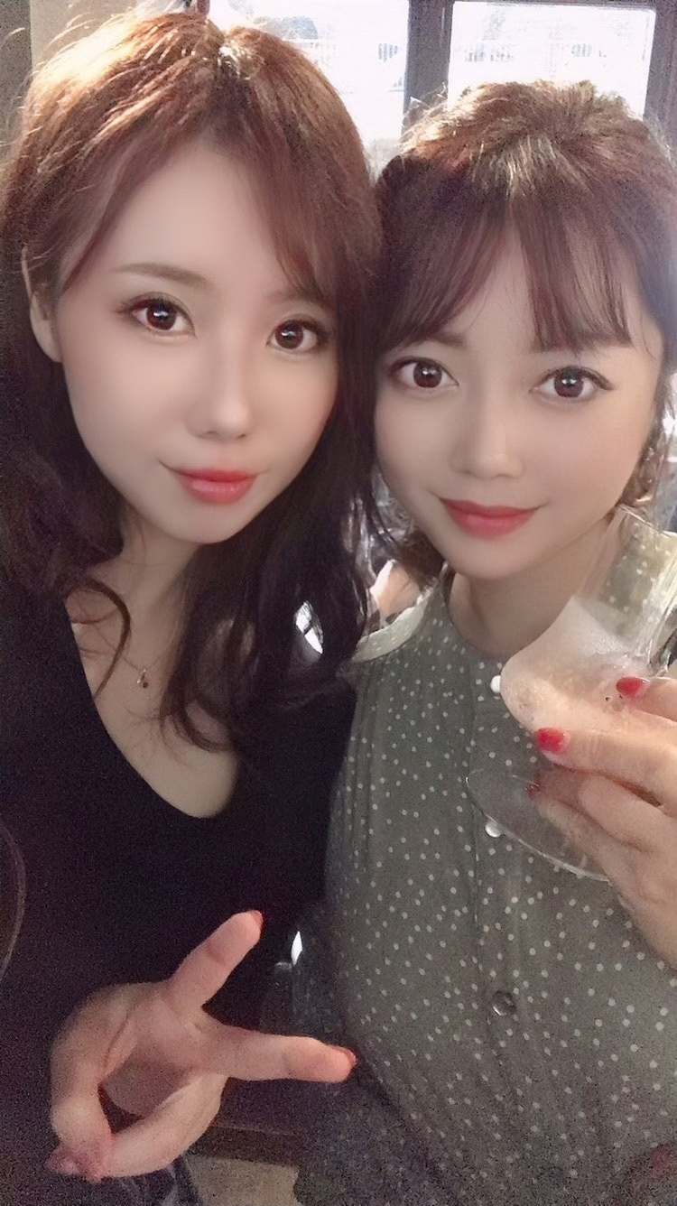 妃 えりな