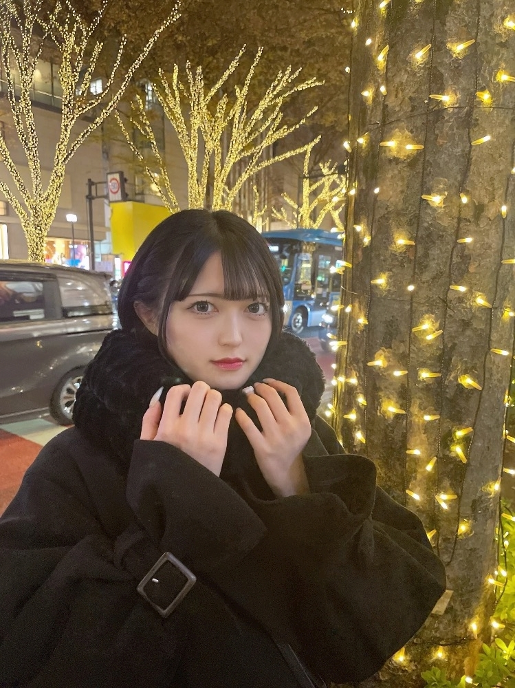 あやな