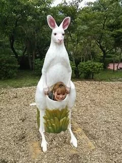 愛羽 仁美