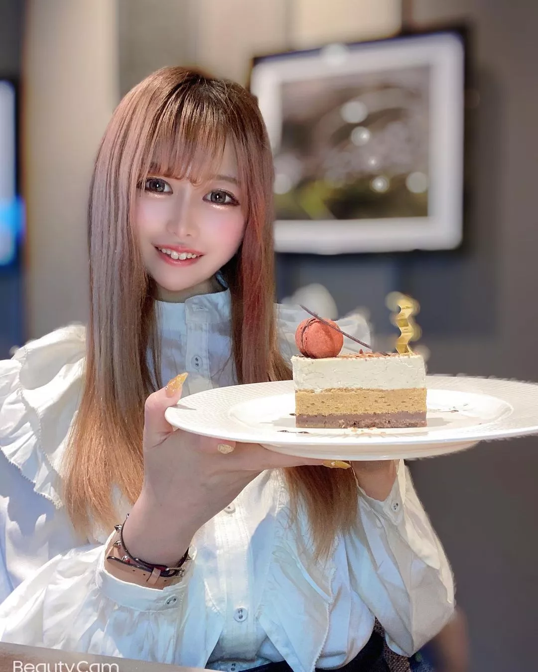 セリナ