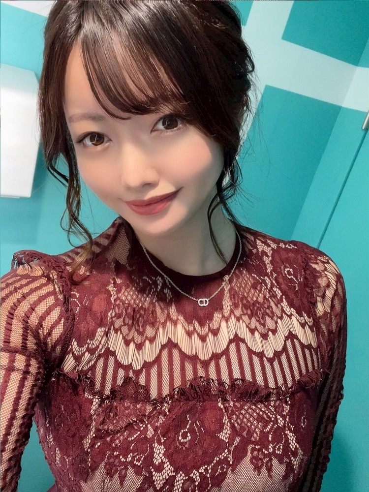 妃 えりな