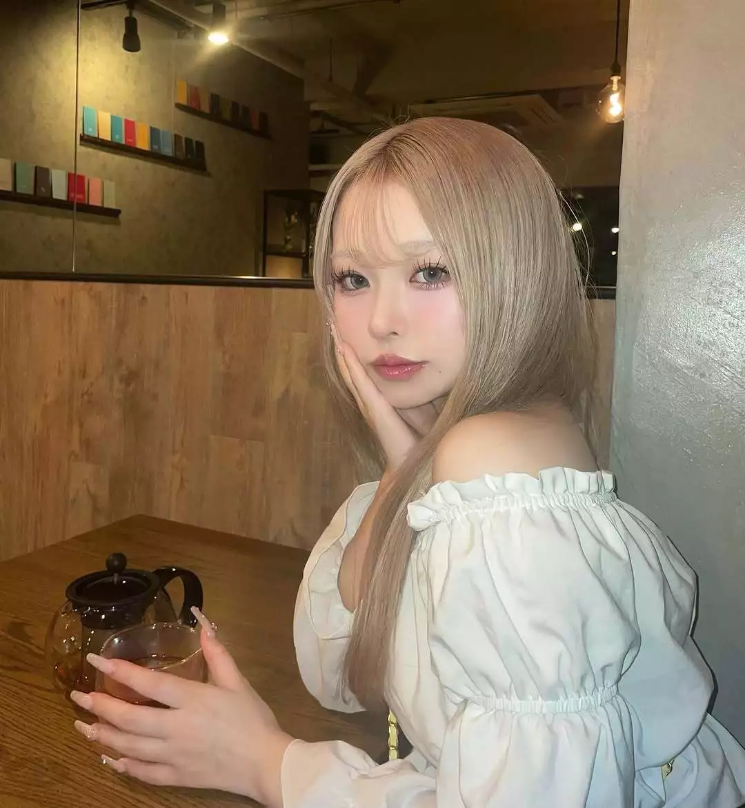 花澤 すみれ