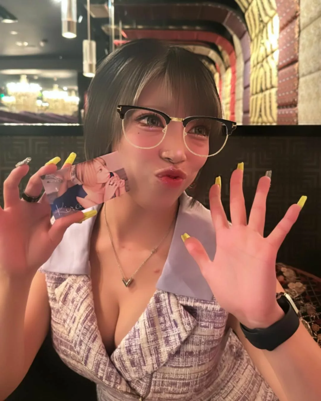 きら