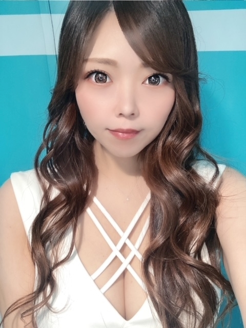 夏樹 あや