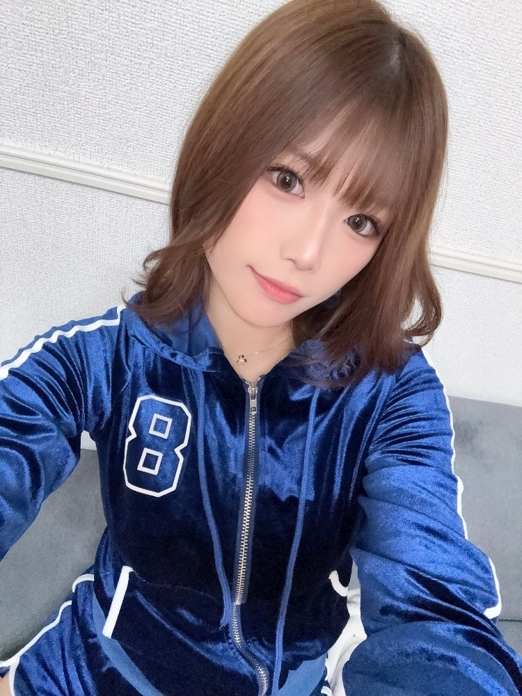 葉月 ひろみ