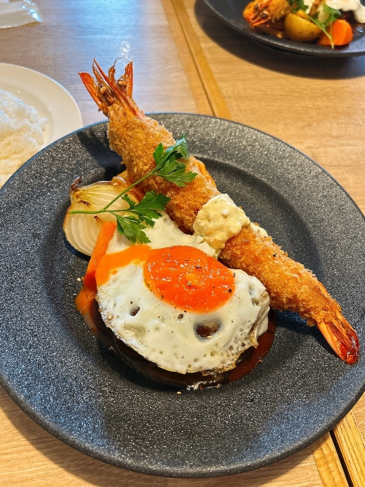 華咲 えみり