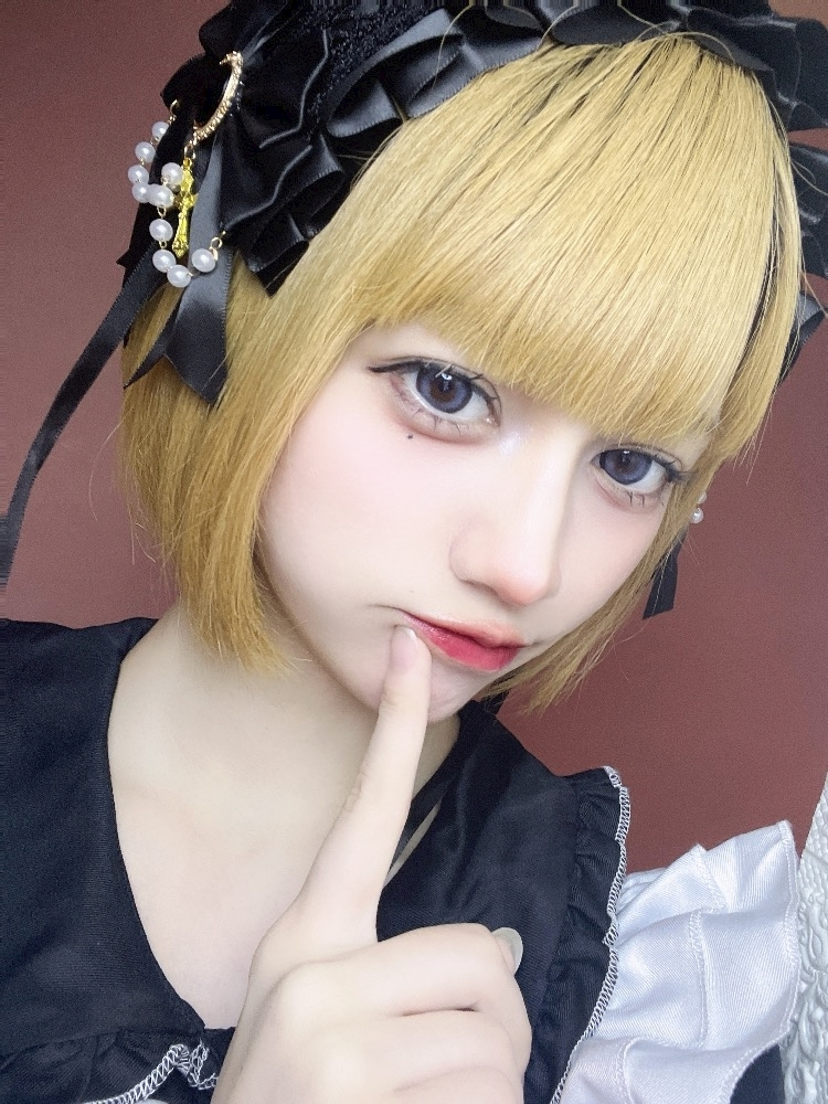 てぃな