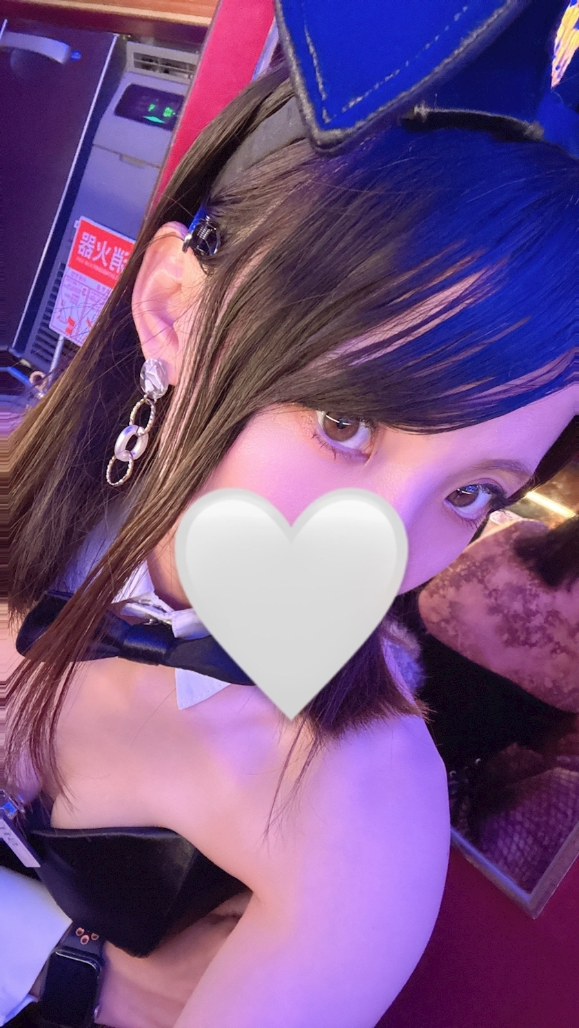 しろ