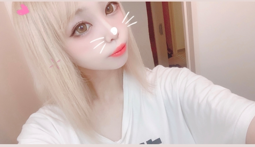 小川 真央