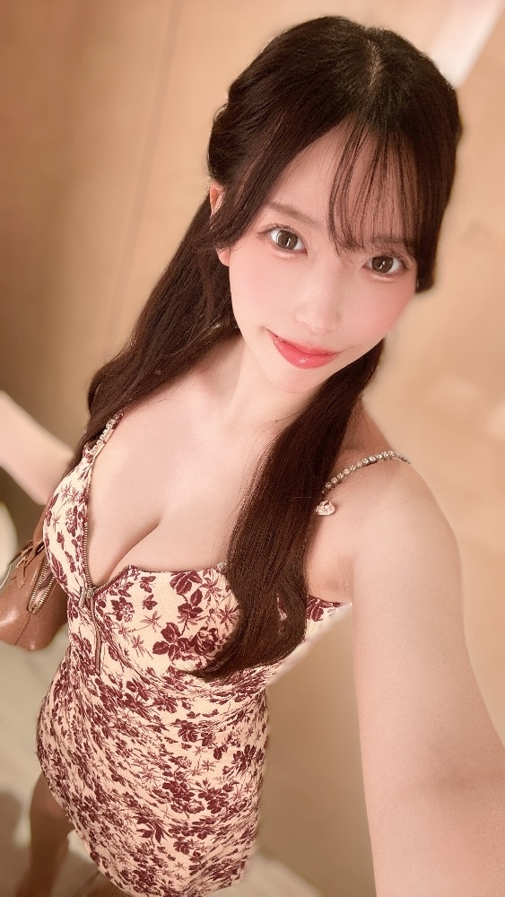 皐月 いおり