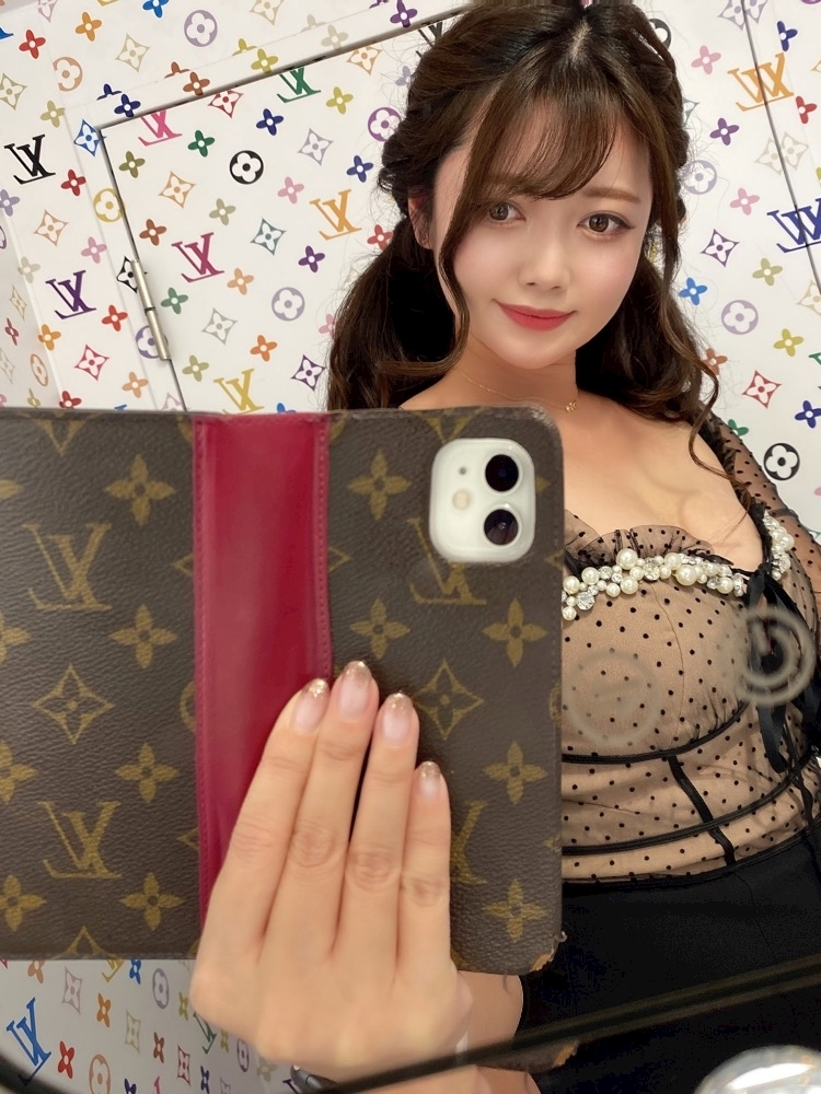 妃 えりな