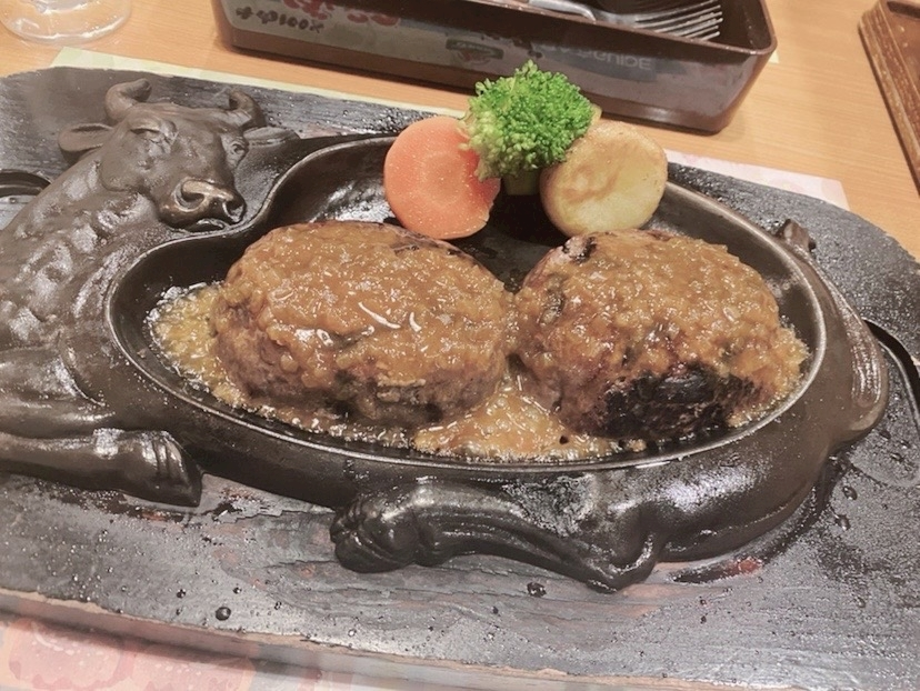 美吉 アユム