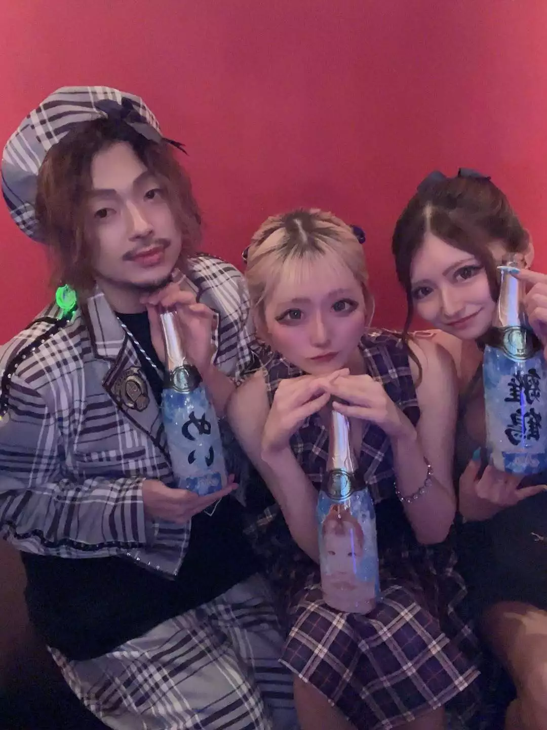 雛鶴 めい