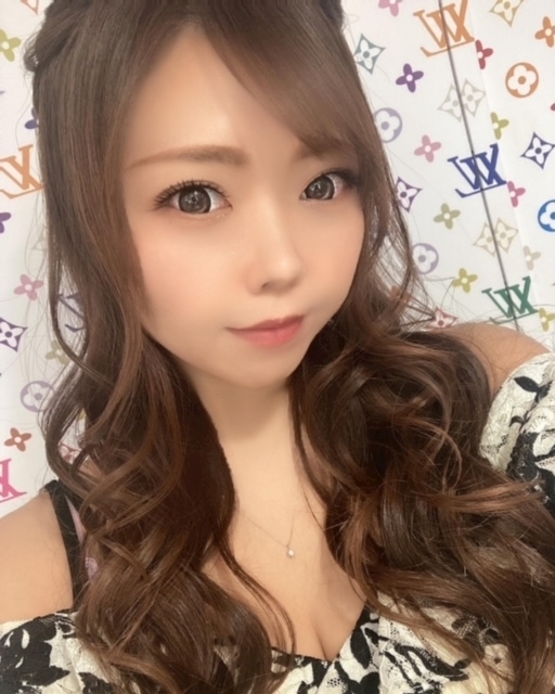 夏樹 あや
