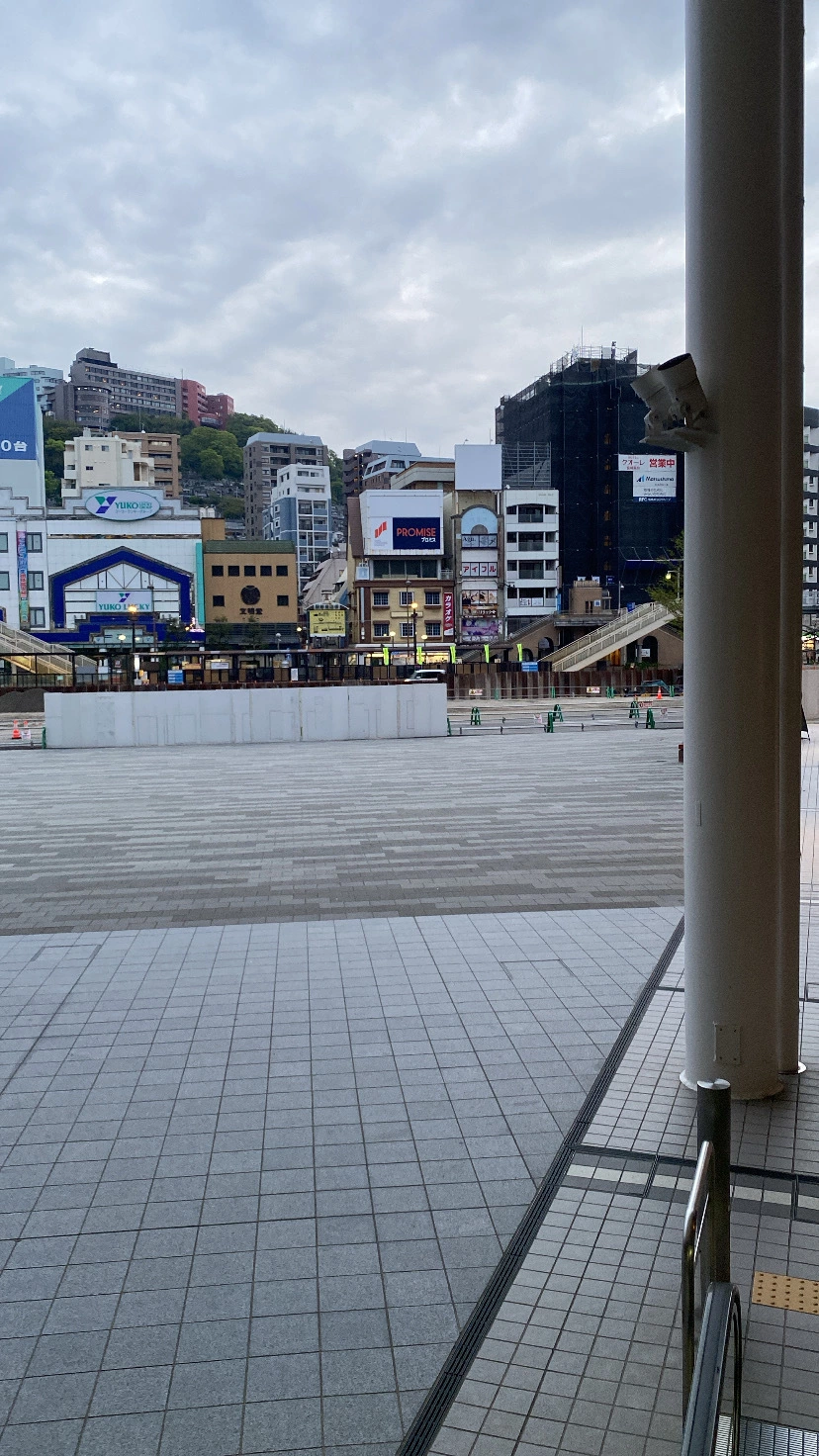 ひぃな