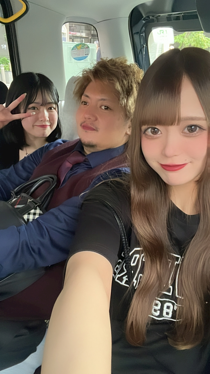ティラノまな