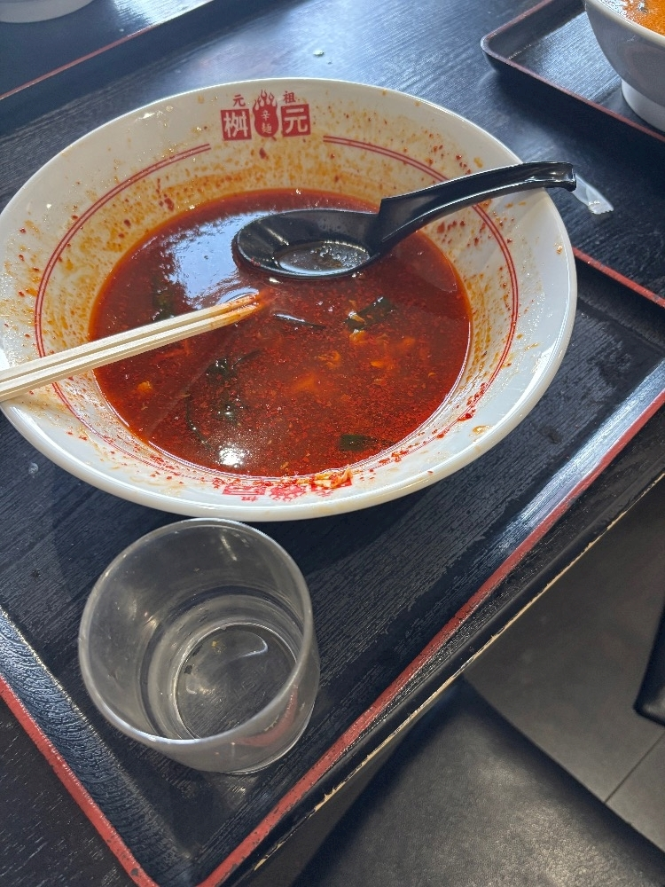 チロル