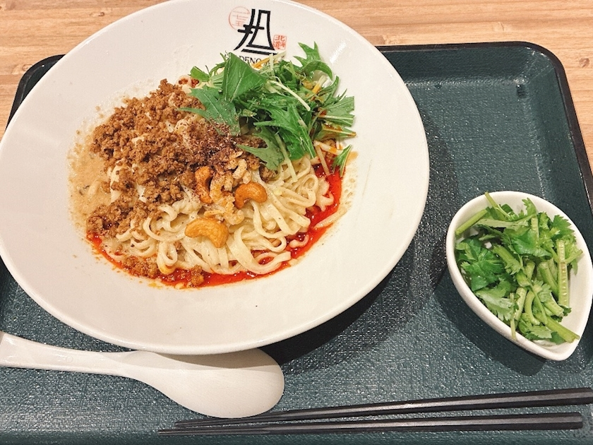華宮 れい