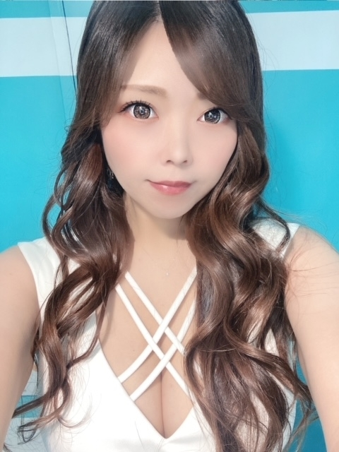 夏樹 あや