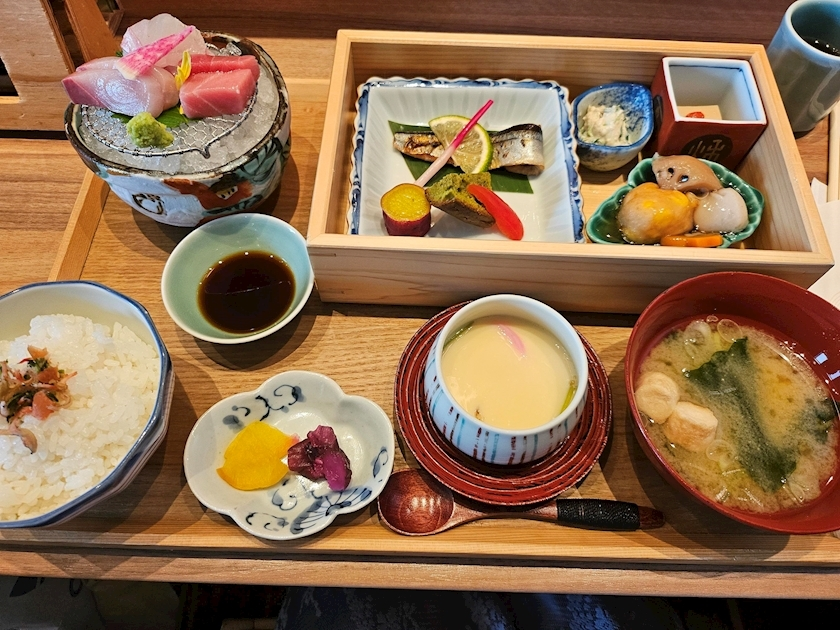ゆり